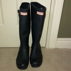 Navy Blue hunter boots